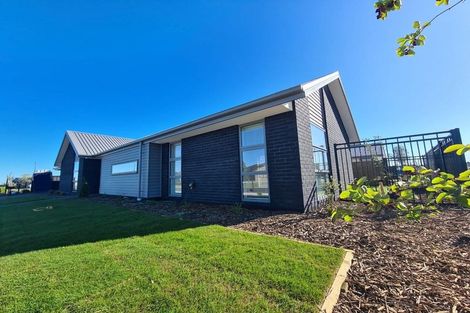 Photo of property in 9 Drylands Drive, Rolleston, 7614