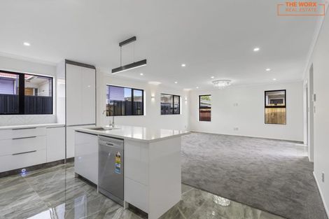 Photo of property in 10b Mervan Street, Mangere East, Auckland, 2024