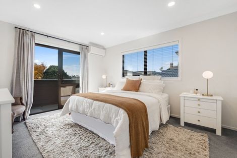 Photo of property in 202 Whitford Road, Shamrock Park, Auckland, 2016