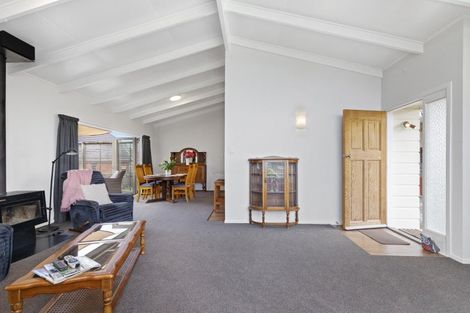 Photo of property in 270 Queen Street, Pukekohe, 2120