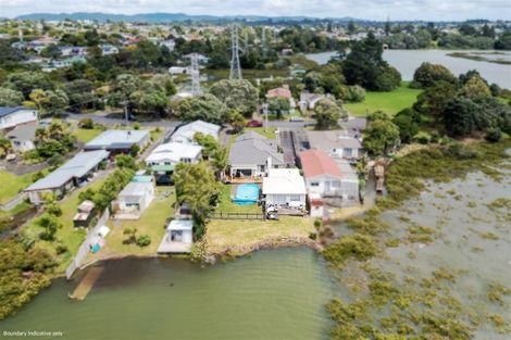 Photo of property in 51 Queen Mary Avenue, New Lynn, Auckland, 0600