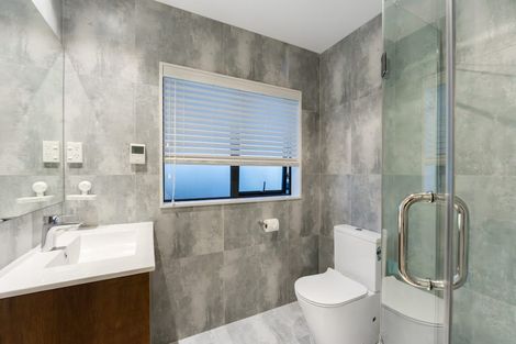 Photo of property in 6 Turutu Place, Long Bay, Auckland, 0630