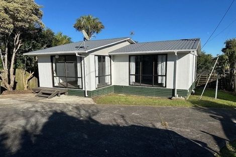 Photo of property in 9 Winifred Avenue, Bayview, Auckland, 0629