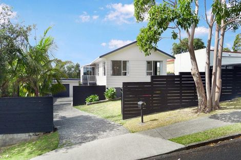 Photo of property in 7 Kotinga Avenue, Glen Eden, Auckland, 0602