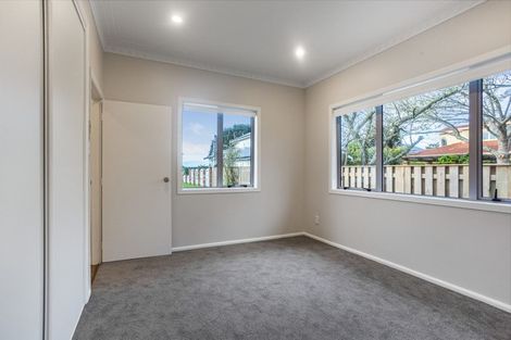Photo of property in 2/55 Aramoana Avenue, Devonport, Auckland, 0624