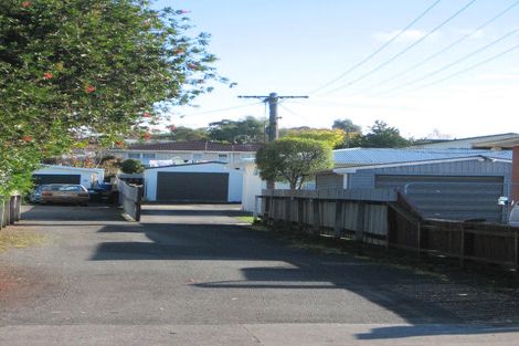 Photo of property in 84 Lethbridge Street, Feilding, 4702