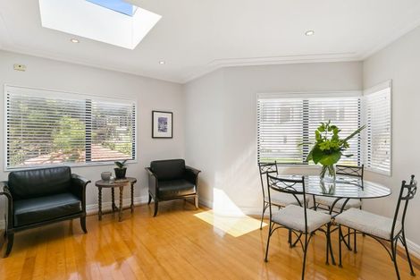 Photo of property in 3/22 Oriental Terrace, Oriental Bay, Wellington, 6011