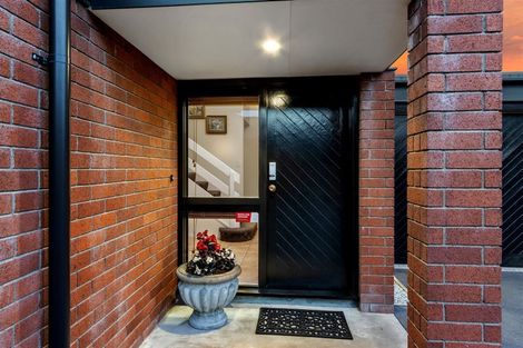 Photo of property in 16 Coniston Avenue, Ilam, Christchurch, 8041