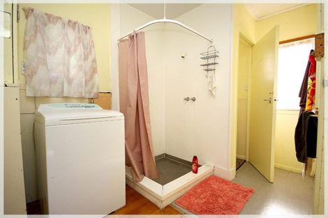 Photo of property in 6 Dustin Street, Foxton Beach, Foxton, 4815