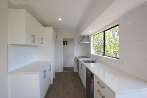 Photo of property in 13 Montclair Rise, Browns Bay, Auckland, 0630