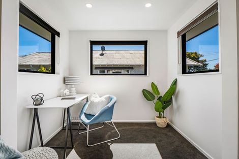 Photo of property in 1/43 Vagues Road, Northcote, Christchurch, 8052