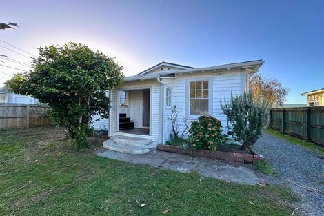 Photo of property in 9 Elizabeth Street, Moera, Lower Hutt, 5010