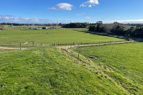 Photo of property in 130 Te Horo Hautere Cross Road, Hautere, Otaki, 5582