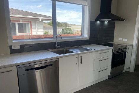 Photo of property in 37 Mavin Road, Hoon Hay, Christchurch, 8025