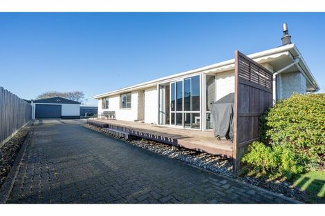 Photo of property in 121 Cunningham Crescent, Grasmere, Invercargill, 9810