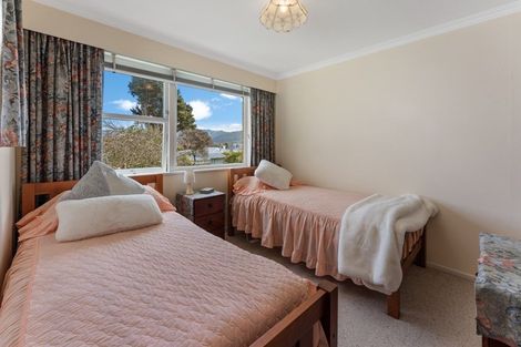 Photo of property in 6 Arnot Avenue, Clouston Park, Upper Hutt, 5018