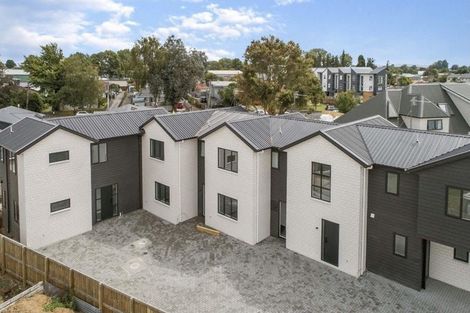 Photo of property in 3u6 Snead Place, Hamilton East, Hamilton, 3216