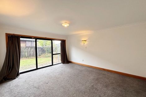 Photo of property in 86 Memorial Avenue, Ilam, Christchurch, 8053
