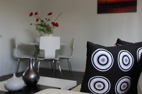 Photo of property in 2/23 Tahi Terrace, Glen Eden, Auckland, 0602