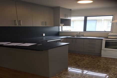 Photo of property in 1/44 Megan Avenue, Pakuranga Heights, Auckland, 2010