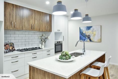 Photo of property in 54 Schoolside Road, Kumeu, 0810
