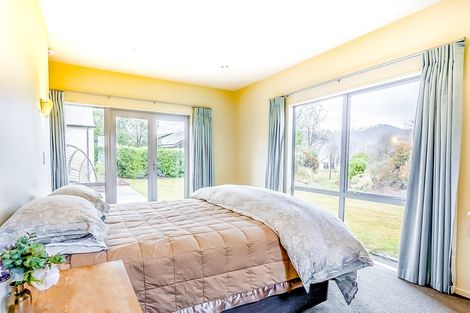 Photo of property in Butel Park, 38 Essex Avenue, Arrowtown, 9302