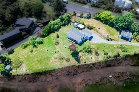 Photo of property in 112 Ngarara Road, Waikanae, 5036