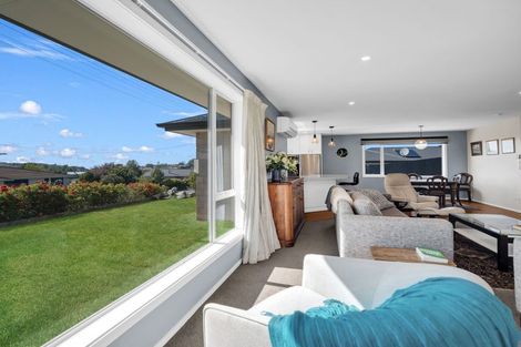 Photo of property in 18 Oban Street, Holmes Hill, Oamaru, 9401