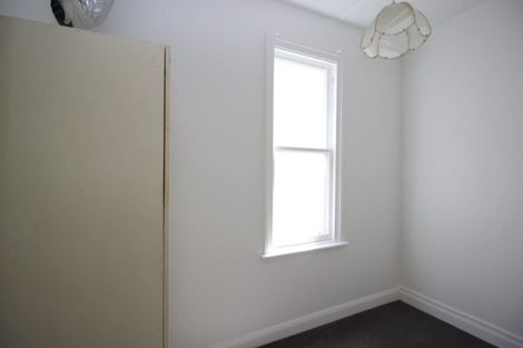 Photo of property in 104 Wallace Street, Mount Cook, Wellington, 6021