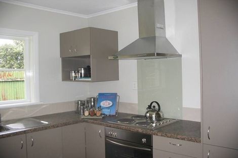 Photo of property in 42a Ebdentown Street, Ebdentown, Upper Hutt, 5018