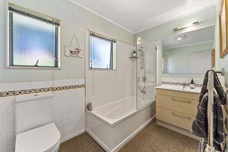 Photo of property in 59 Campbell Avenue, Paraparaumu, 5032