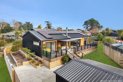 Photo of property in 5 Beach Crescent, Waikuku Beach, 7473