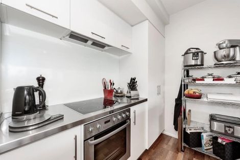 Photo of property in 23u7 Marama Street, Frankton, Hamilton, 3204