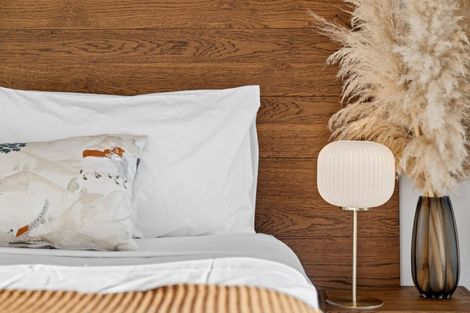 Photo of property in 48 Farrant Drive, Wanaka, 9305