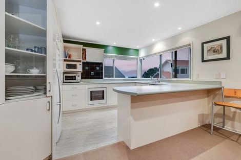 Photo of property in 894 Whangaparaoa Road, Manly, Whangaparaoa, 0930