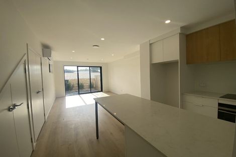 Photo of property in 14/10 Pascoe Avenue, Paremata, Porirua, 5026