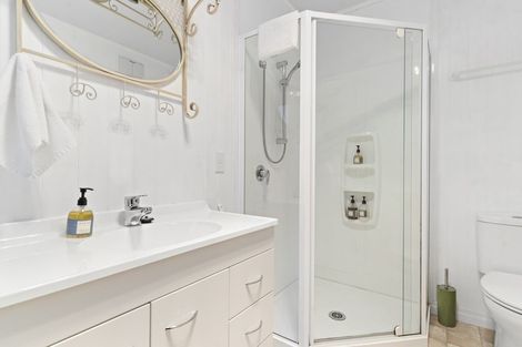 Photo of property in 192 Main Street, Greytown, 5712