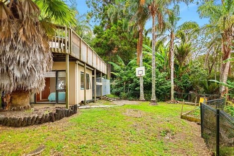 Photo of property in 44 Paturoa Road, Titirangi, Auckland, 0604