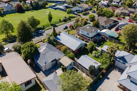 Photo of property in 33 Colman Avenue, Sockburn, Christchurch, 8042