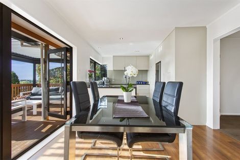 Photo of property in 121 Forrest Hill Road, Forrest Hill, Auckland, 0620