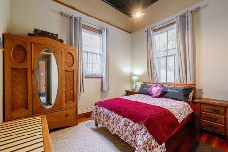 Photo of property in 4a Seaview Terrace, Bluff Hill, Napier, 4110