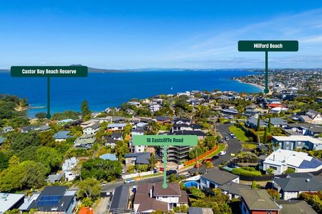 Photo of property in 16 Eastcliffe Road, Castor Bay, Auckland, 0620