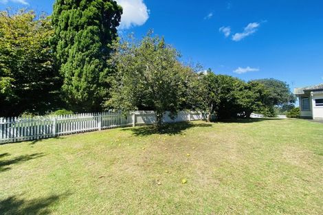 Photo of property in 32 Kitchener Road, Waiuku, 2123
