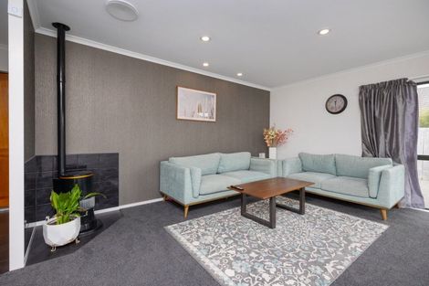 Photo of property in 10 Parnell Heights Drive, Kelvin Grove, Palmerston North, 4414