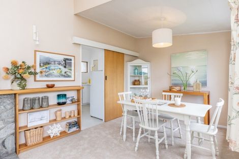 Photo of property in 51 Freyberg Avenue, Tamatea, Napier, 4112