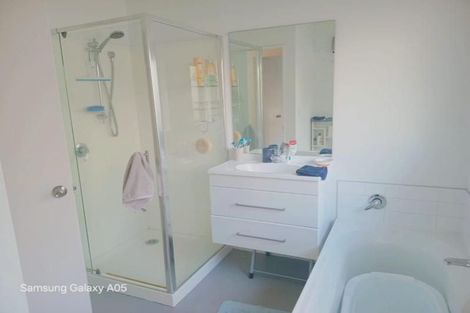 Photo of property in 2/9a Augusta Street, Redcliffs, Christchurch, 8081