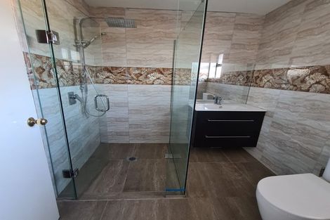 Photo of property in 17 Graeme Avenue, Mangere East, Auckland, 2024