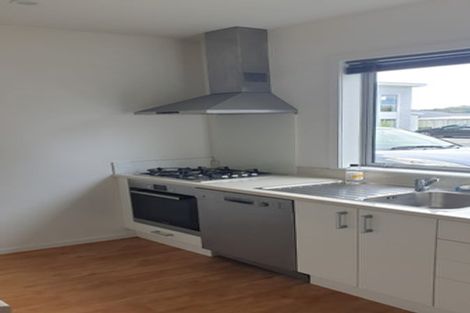 Photo of property in 10/32u Dr Taylor Terrace, Johnsonville, Wellington, 6037