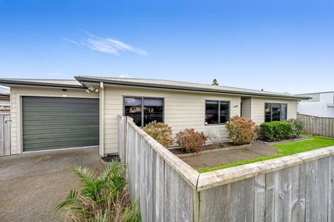Photo of property in 800 Princes Street, Parkvale, Hastings, 4122