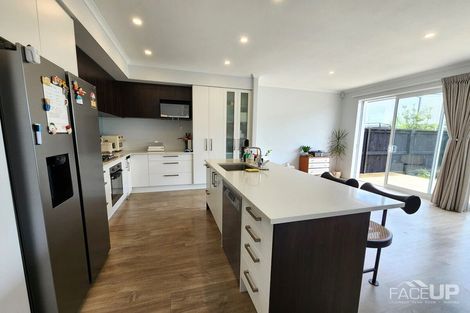 Photo of property in 21 Spotted Dove Road, Hobsonville, Auckland, 0616